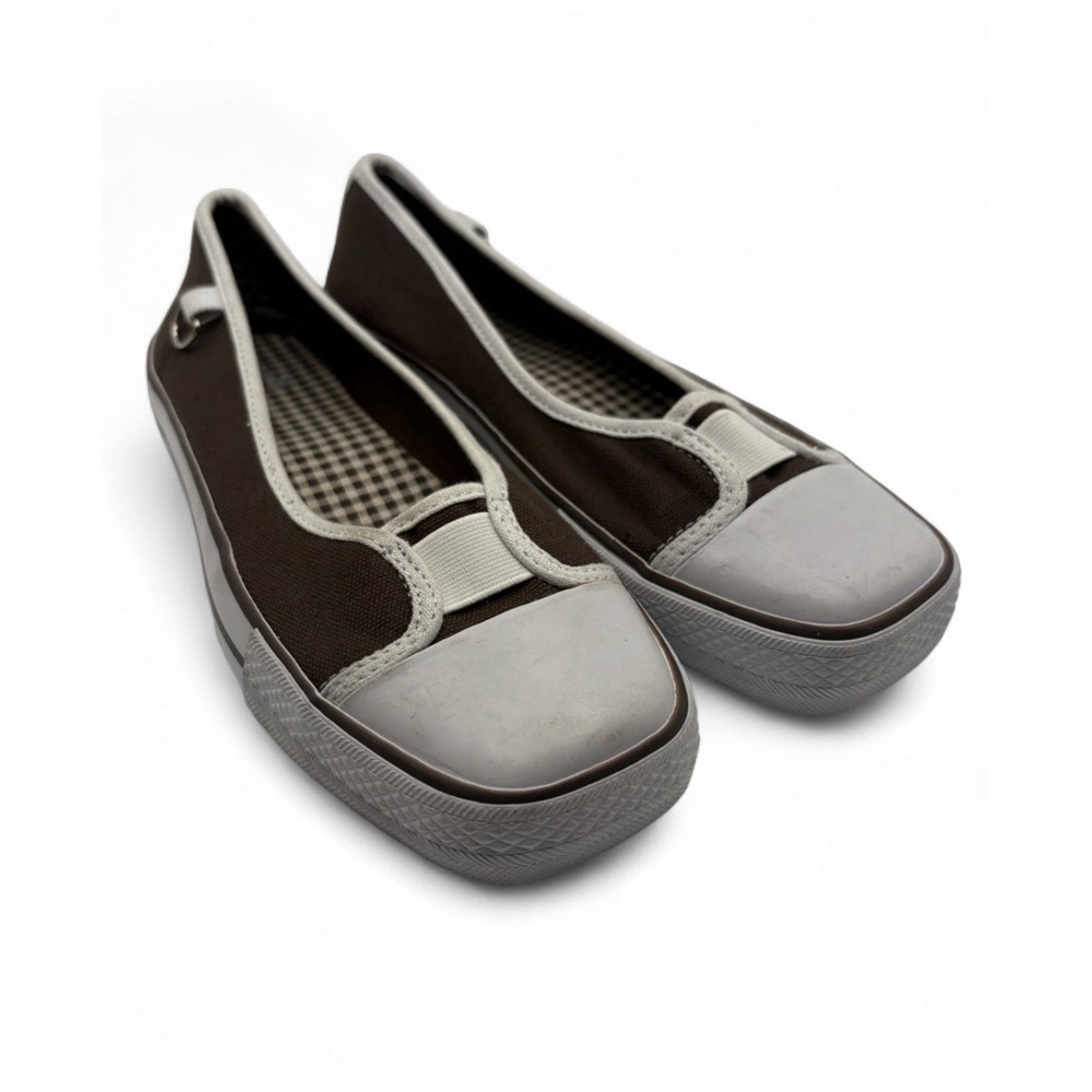 B.U.M. Equipment Vintage Women's Flats Size 8 Brown & White Canvas Slip On Shoes